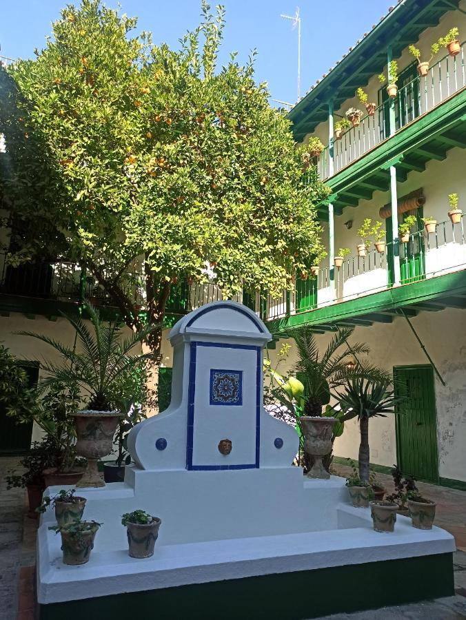 Alcazares Sevilla Centro Buitenkant foto